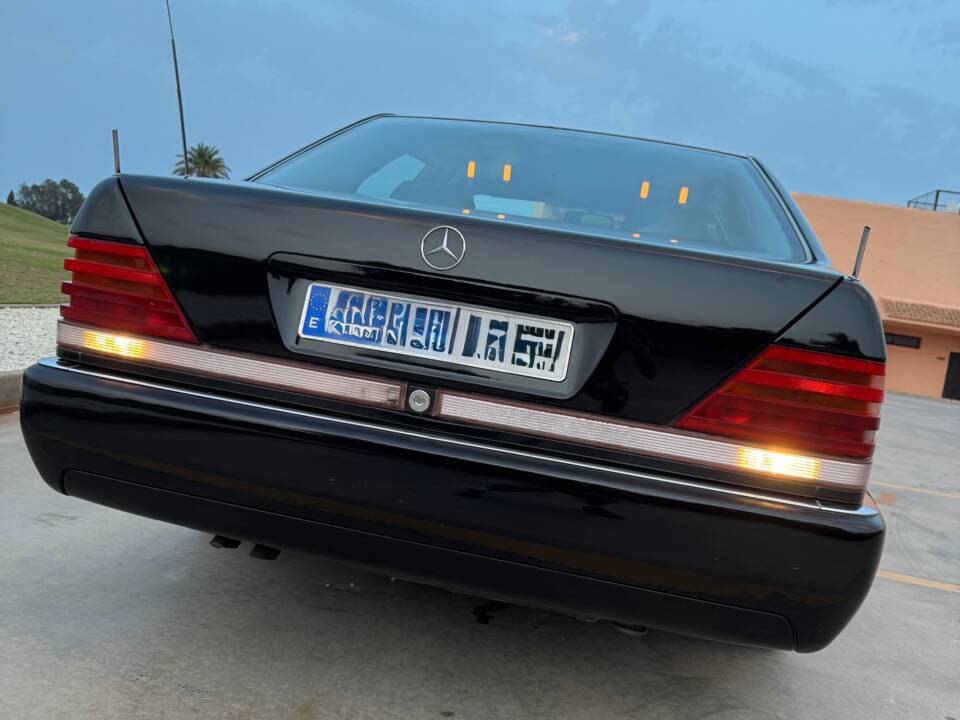 Bild 5/37 von Mercedes-Benz S 320 (1994)