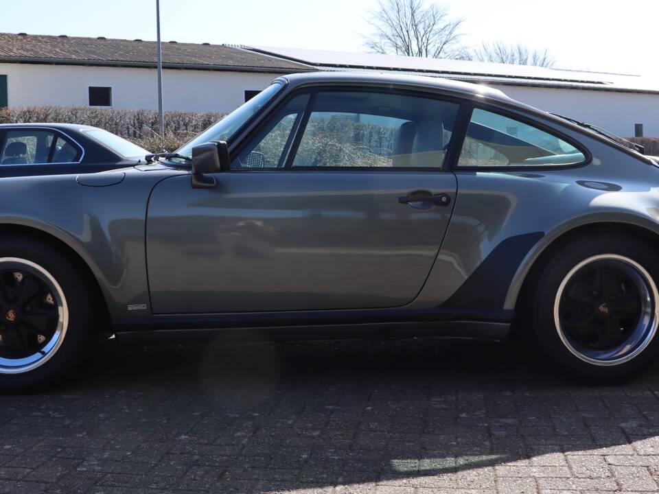 Imagen 10/52 de Porsche 911 Turbo 3.3 (1987)