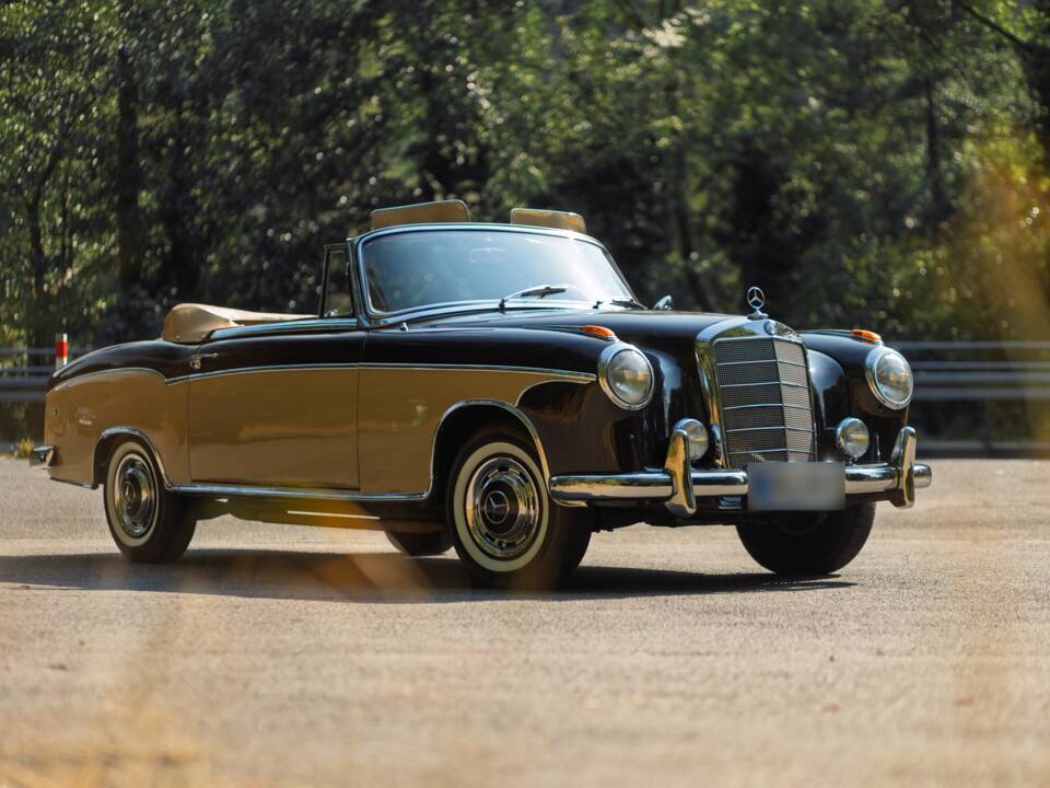 Image 5/13 of Mercedes-Benz 220 S Cabriolet (1957)