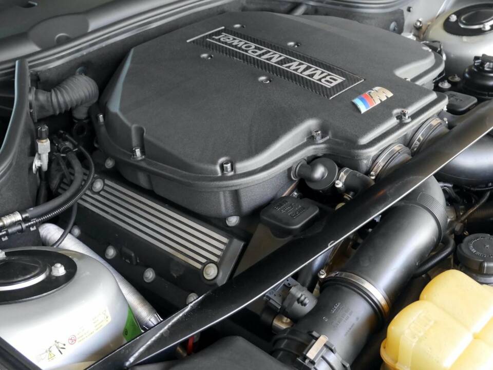 Afbeelding 22/26 van BMW Z8 (2001)