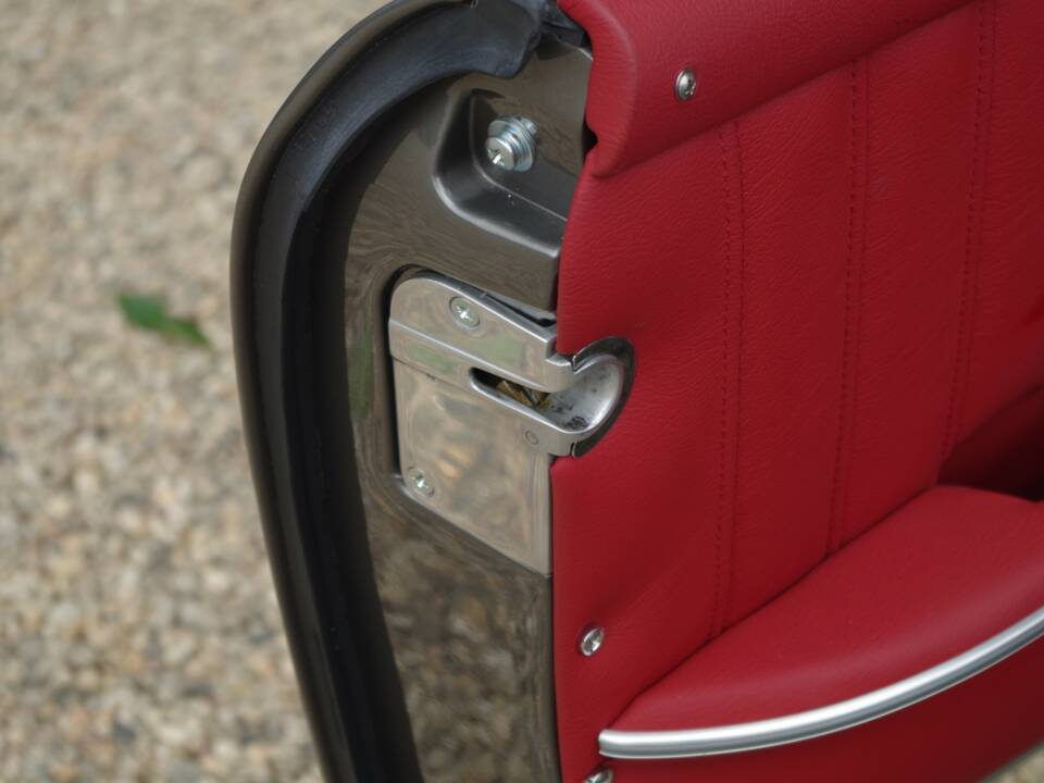 Image 25/50 of Mercedes-Benz 190 SL (1959)