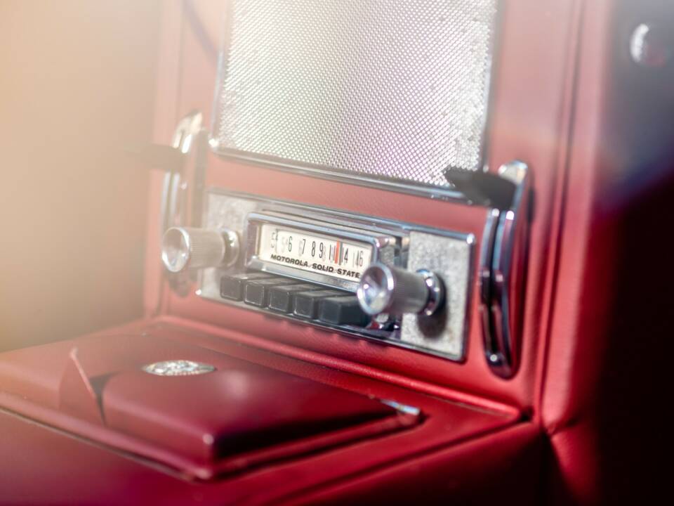 Image 32/50 de Jaguar Mk II 3.8 (1963)