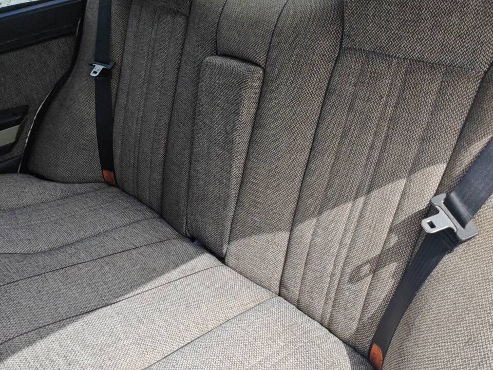Bild 29/34 von Alfa Romeo Giulietta 1.6 (1983)