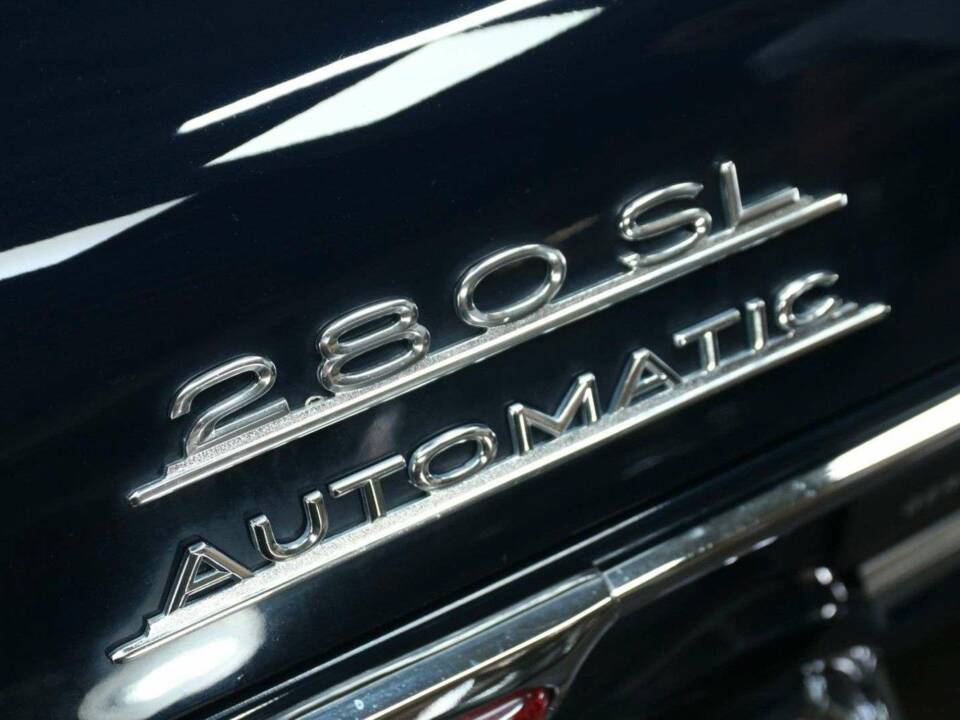 Image 28/30 of Mercedes-Benz 280 SL (1968)