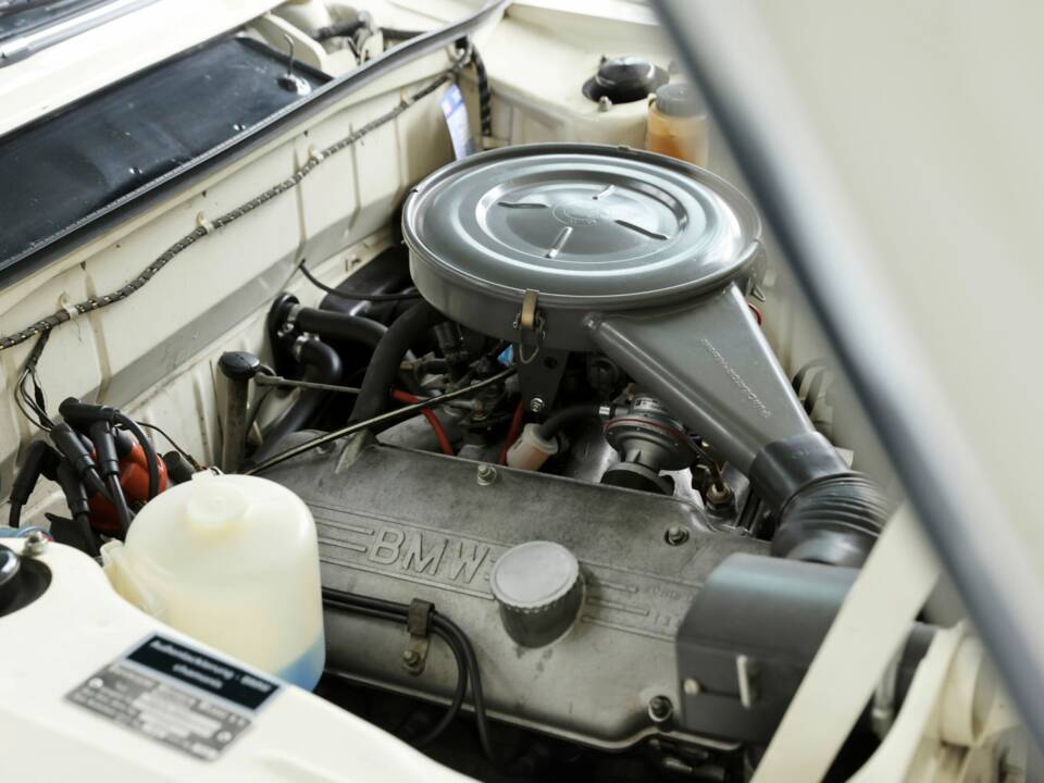 Immagine 40/50 di BMW 2000 (1969)
