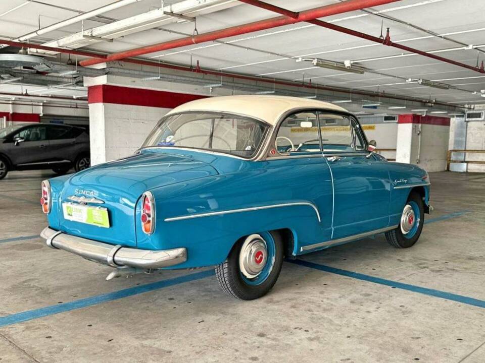 Bild 33/50 von SIMCA Aronde 1300 (1957)