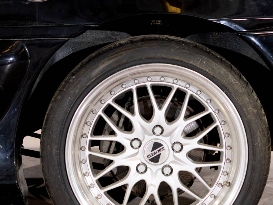 Bild 40/43 von Toyota MR2 2.0 (1990)