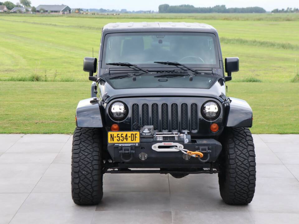 Image 24/50 of Jeep Wrangler 3.8 Rubicon (2011)