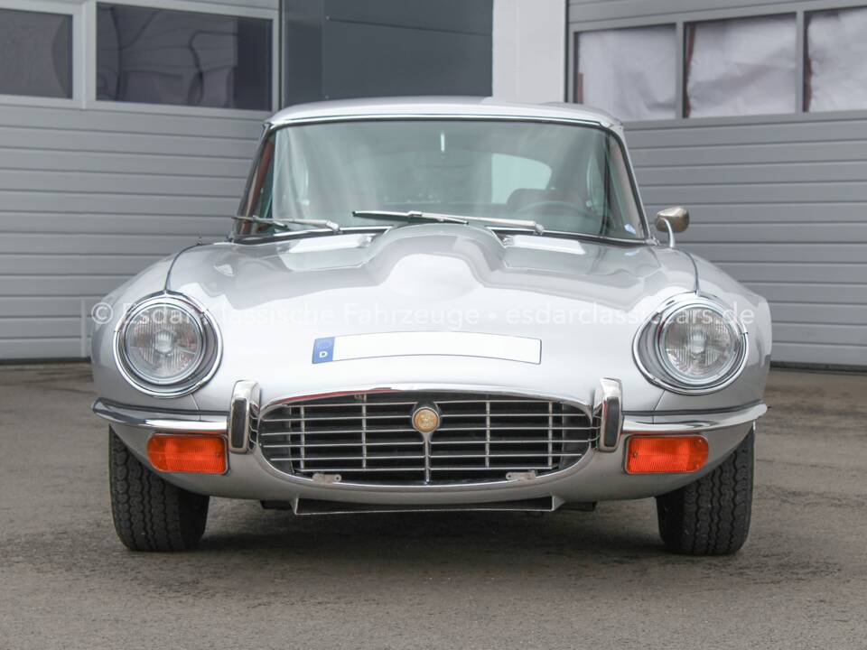 Afbeelding 5/28 van Jaguar E-Type V12 (2+2) (1971)