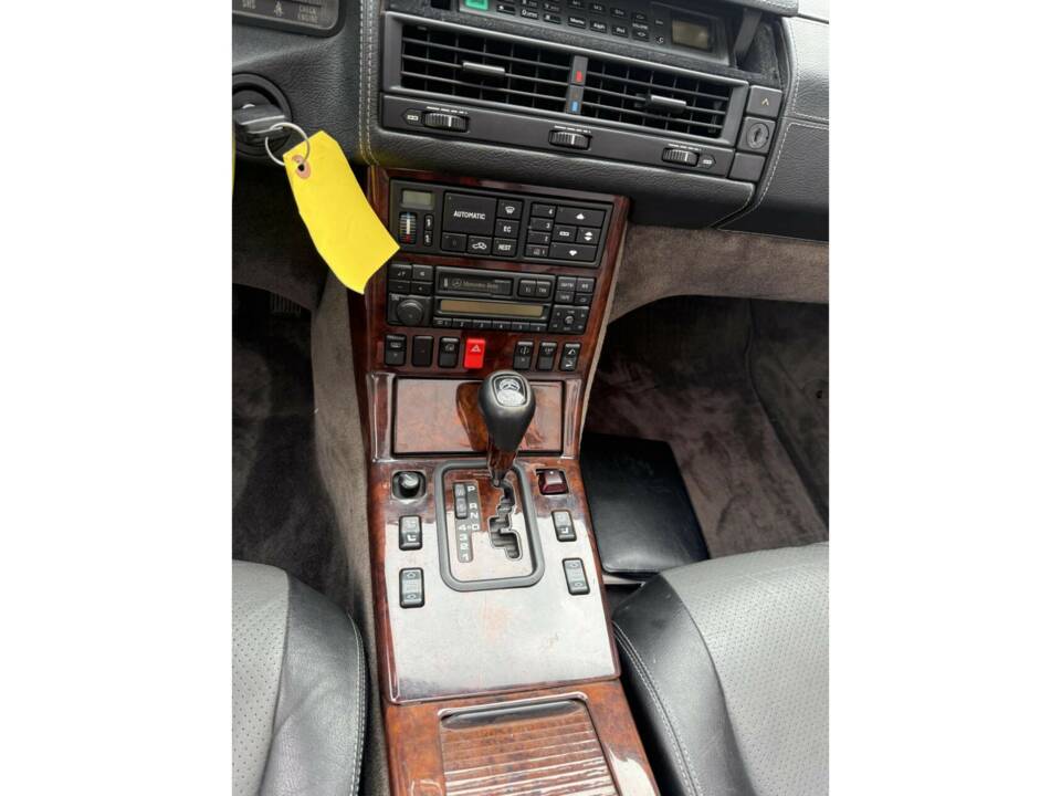 Image 28/50 de Mercedes-Benz SL 600 (1996)