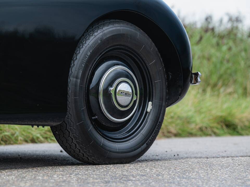 Immagine 8/21 di Jaguar XK 120 OTS (1951)