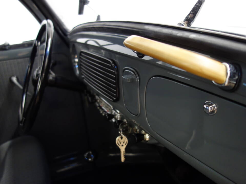 Imagen 22/23 de Volkswagen Maggiolino 1200 Standard &quot;Dickholmer&quot; (1958)