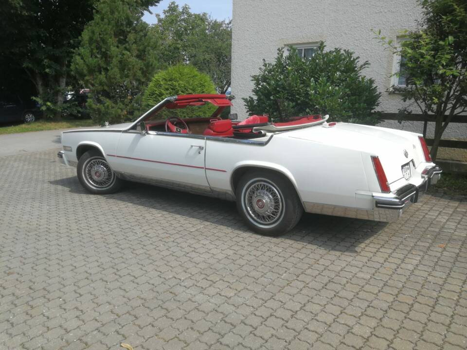 Bild 4/4 von Cadillac Eldorado Biarritz Convertible (1984)