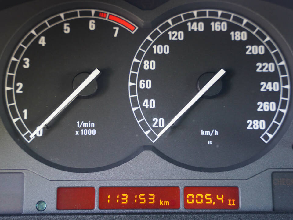Image 38/50 of BMW 850Ci (1994)