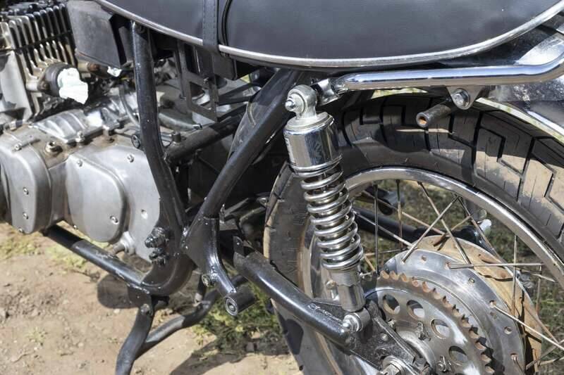 Bild 26/28 von Suzuki DUMMY (1972)