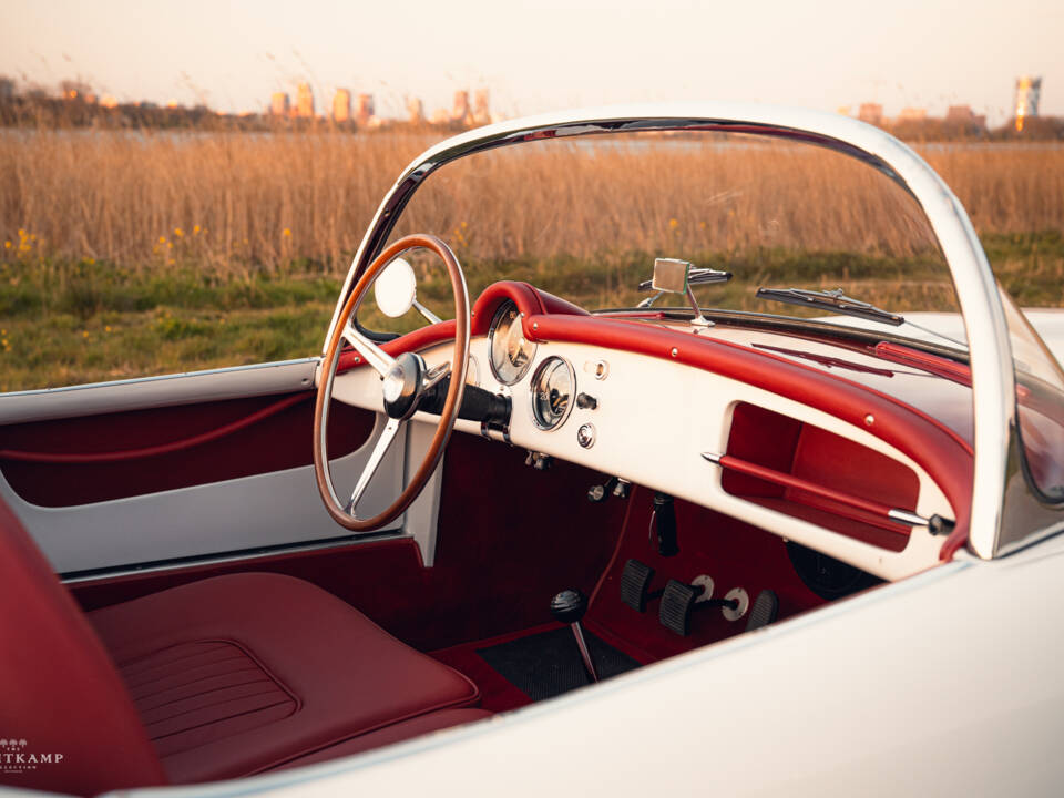 Afbeelding 11/18 van Lancia Aurelia B24 Spider &quot;America&quot; (1955)