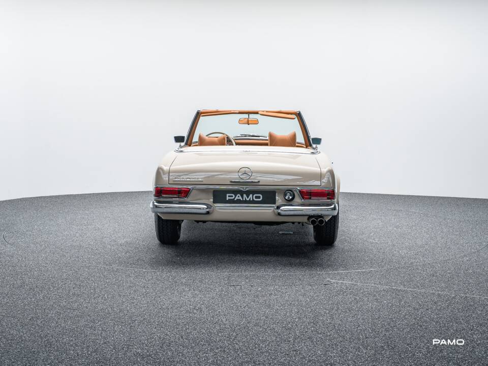 Bild 13/41 von Mercedes-Benz 280 SL (1969)