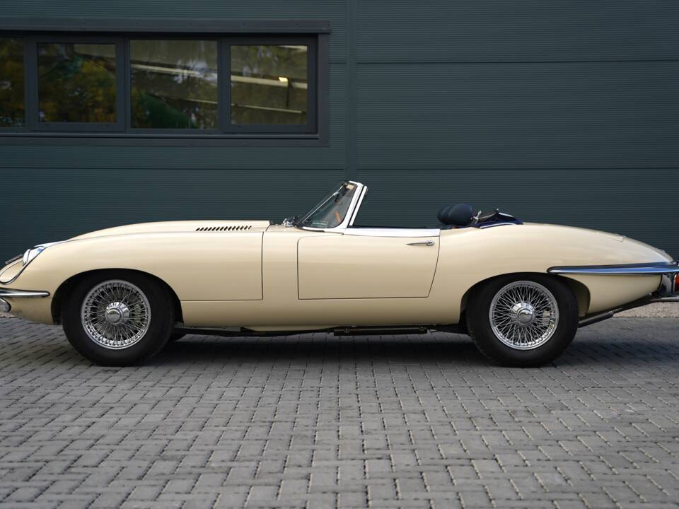 Imagen 6/50 de Jaguar E-Type (1969)