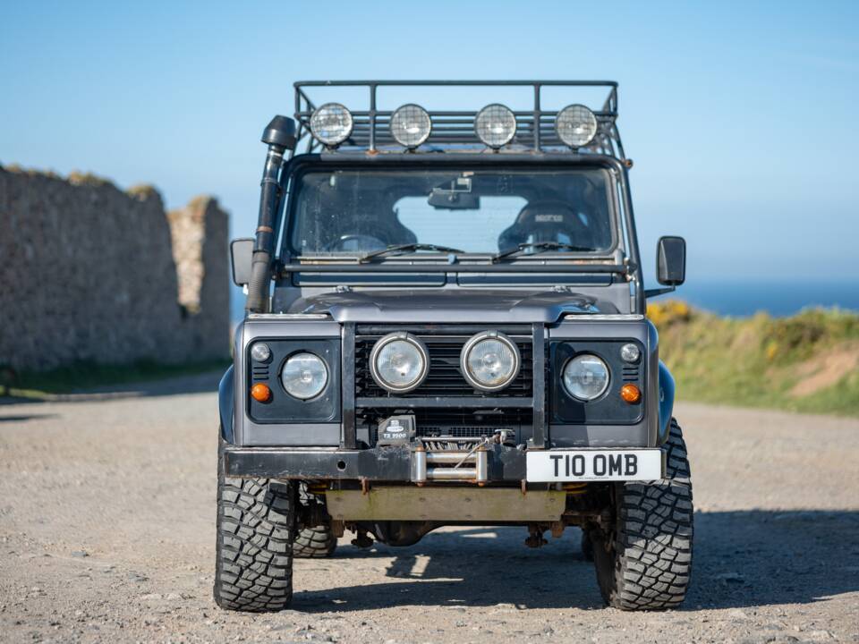 Afbeelding 7/33 van Land Rover Defender 90 Td5 (2001)