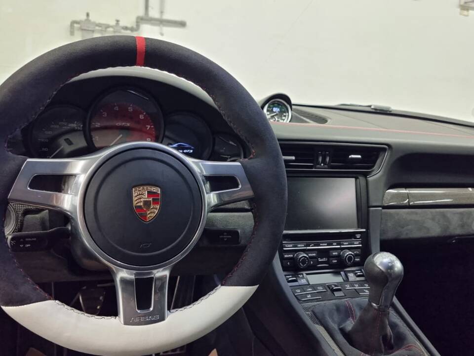 Afbeelding 18/26 van Porsche 911 Carrera GTS (2015)