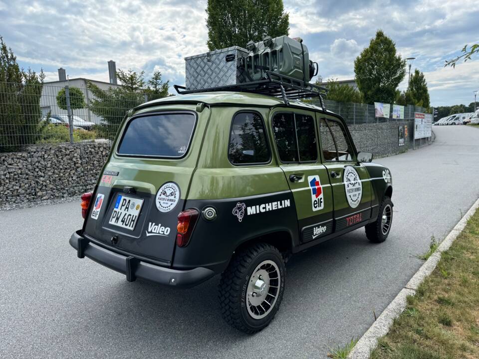 Afbeelding 10/58 van Renault R 4 GTL Sinpar 4x4 (1983)