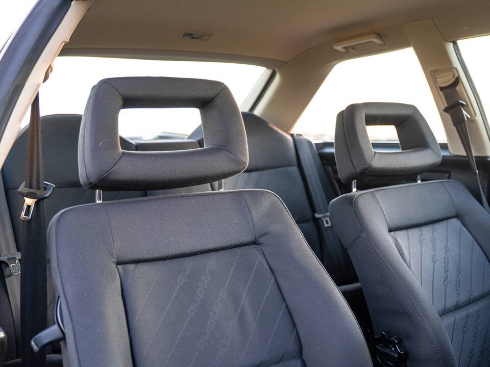 Bild 28/54 von Audi quattro 20V (1991)