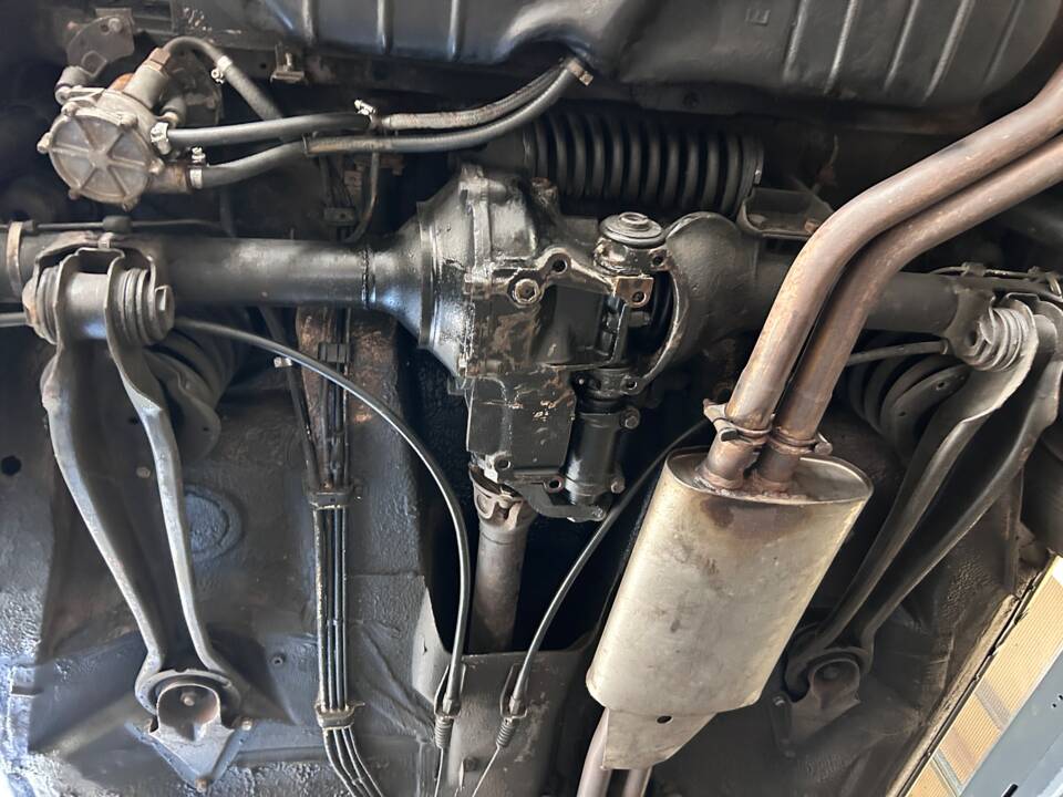 Image 20/36 of Mercedes-Benz 280 SL (1970)