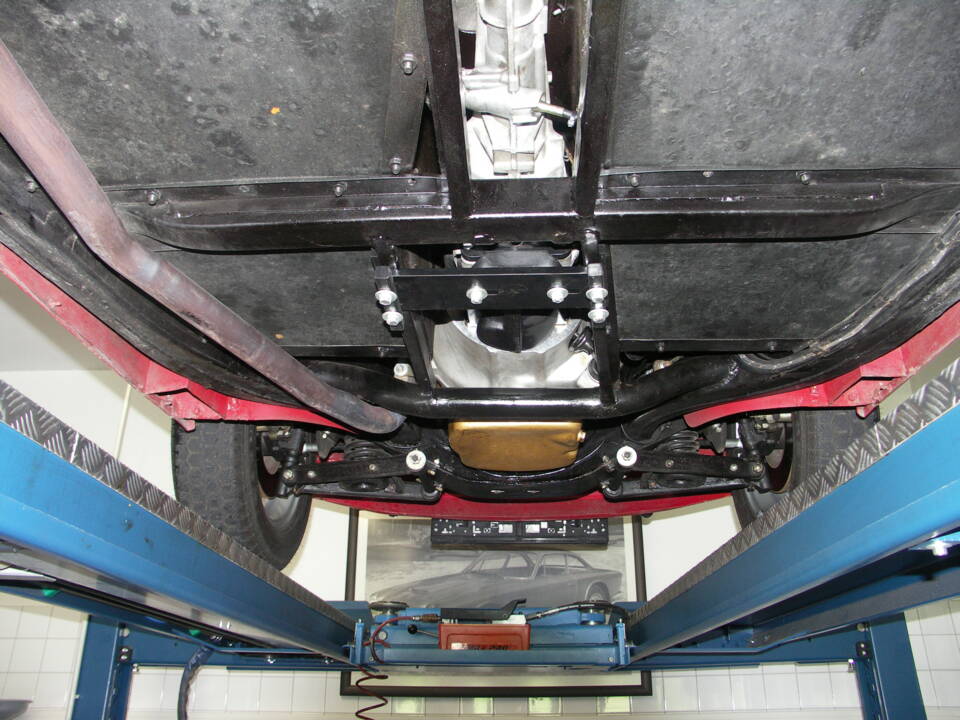 Image 16/31 of MG MGA 1600 (1959)