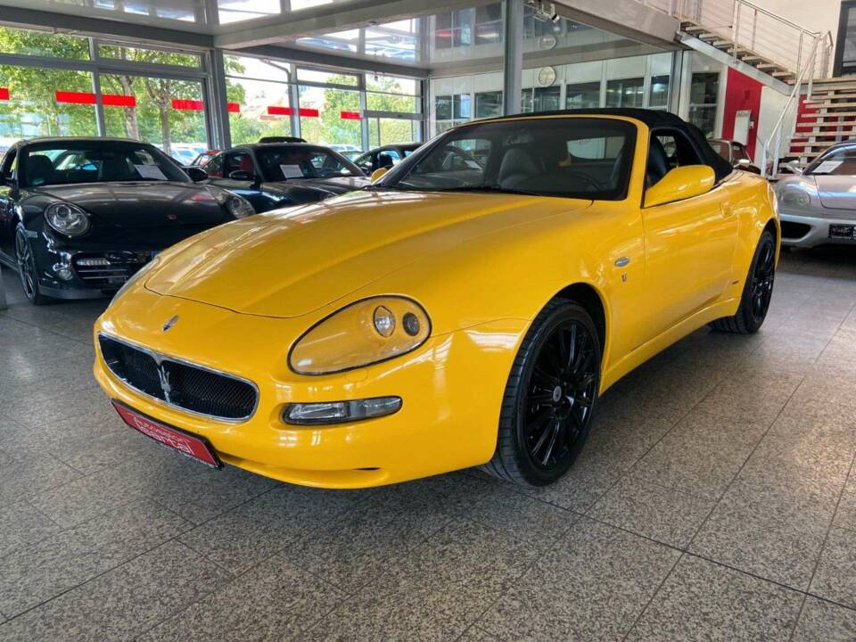 Afbeelding 17/21 van Maserati Spyder 4200 Cambiocorsa (2003)