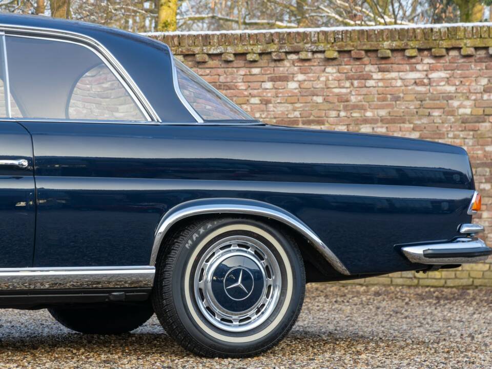 Bild 15/50 von Mercedes-Benz 280 SE 3,5 (1970)