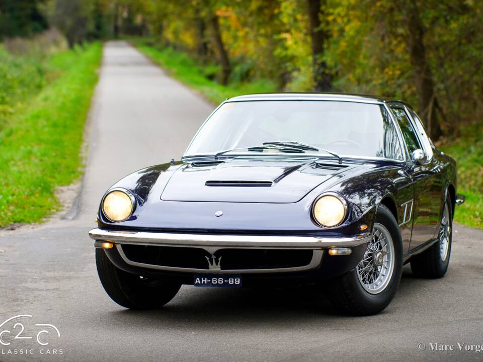 Image 34/63 of Maserati Mistral 4000 (1966)