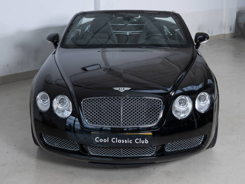 Bild 4/31 von Bentley Continental GTC (2008)