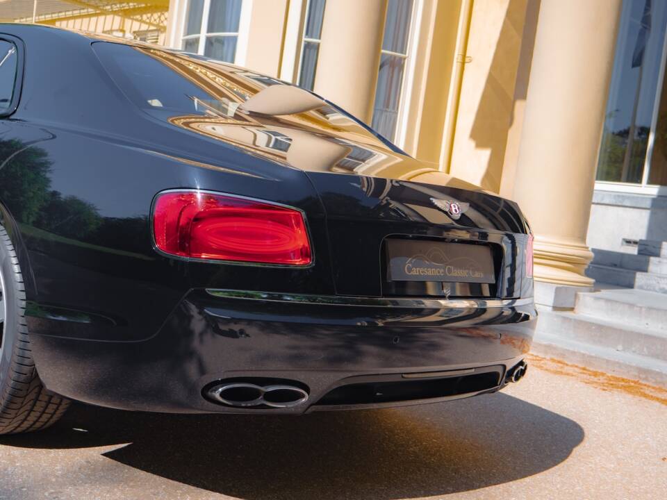 Imagen 8/68 de Bentley Flying Spur V8 S (2017)