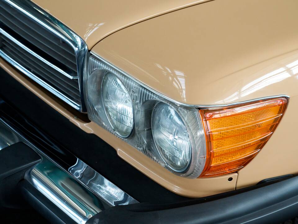 Bild 14/50 von Mercedes-Benz 450 SLC (1977)