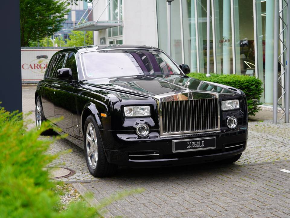 Image 1/21 of Rolls-Royce Phantom VII (2009)