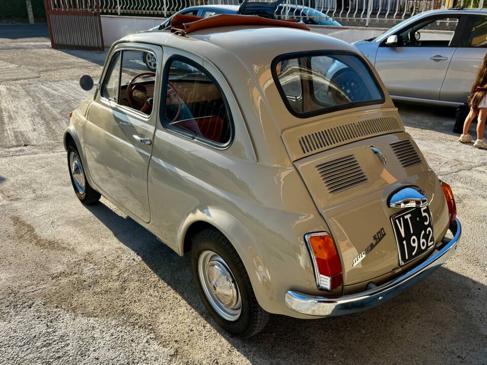 Image 6/39 of FIAT 500 F (1968)