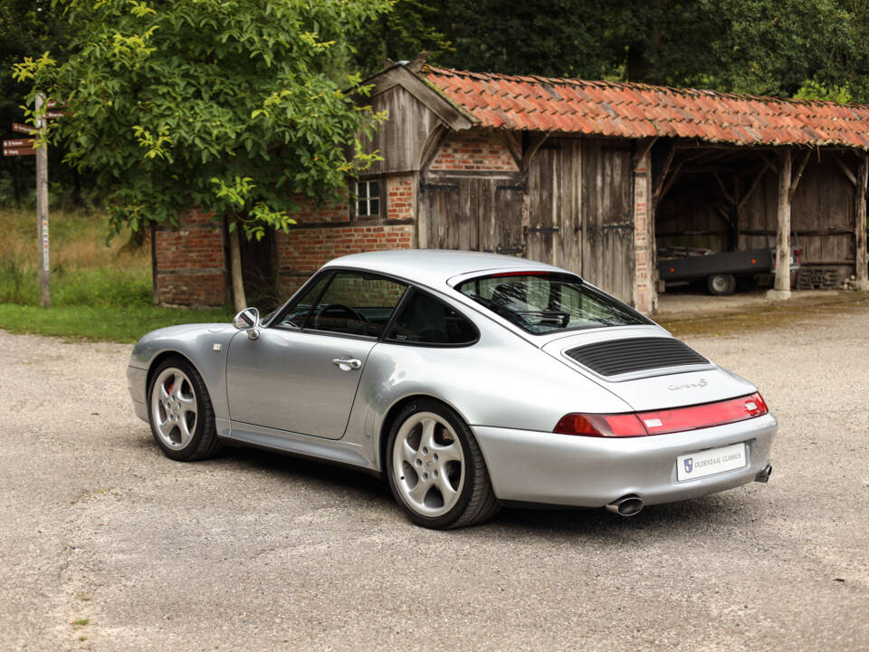 Image 8/90 de Porsche 911 Carrera 4S (1996)