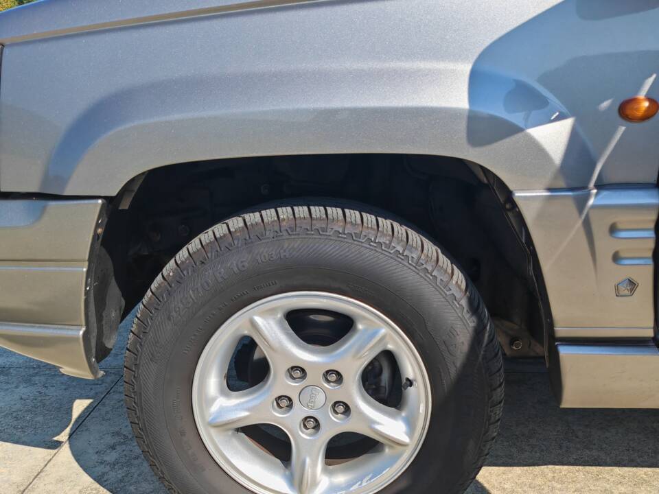 Bild 15/40 von Jeep Grand Cherokee 5.9 Limited (1998)