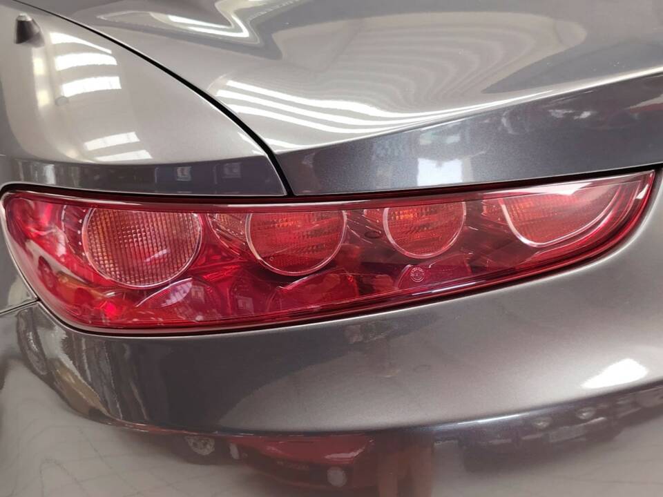 Bild 21/86 von Alfa Romeo Spider 2.2 JTS (2007)