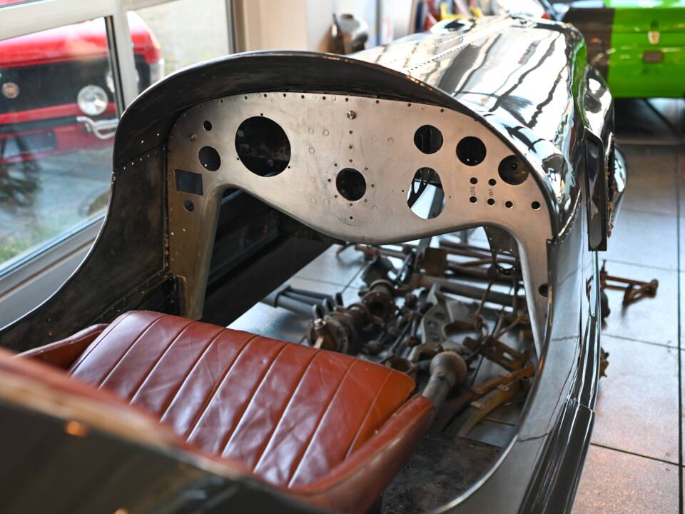 Immagine 15/60 di Riley 2 1/2 Special (1937)