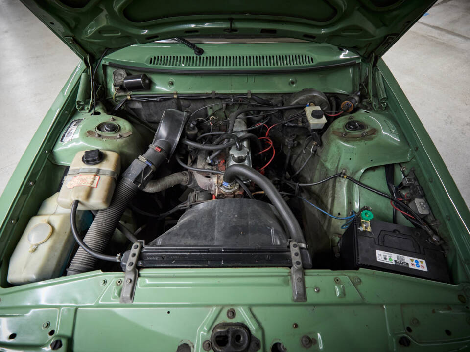 Bild 76/98 von Volvo 244 DL (1975)