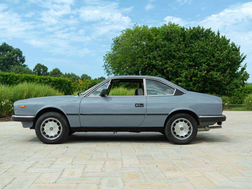 Image 4/48 of Lancia Beta Coupe 1600 (1978)