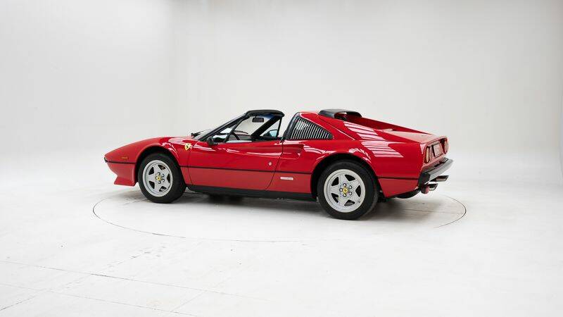 Bild 4/15 von Ferrari 308 GTSi Quattrovalvole (1983)