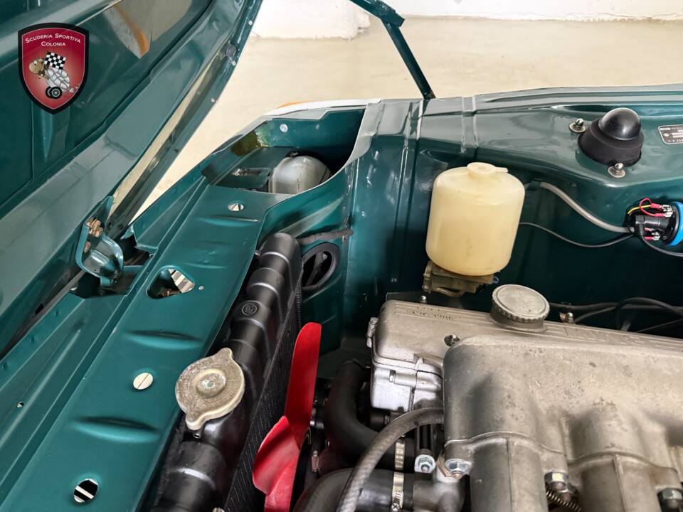 Immagine 18/89 di BMW 2002 tii Touring (1973)