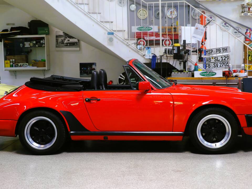 Image 6/47 of Porsche 911 Carrera 3.2 (1989)