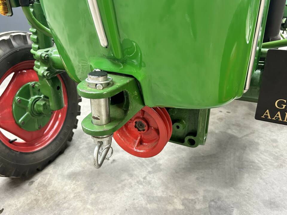 Image 27/50 de Porsche-Diesel P 133 (1956)