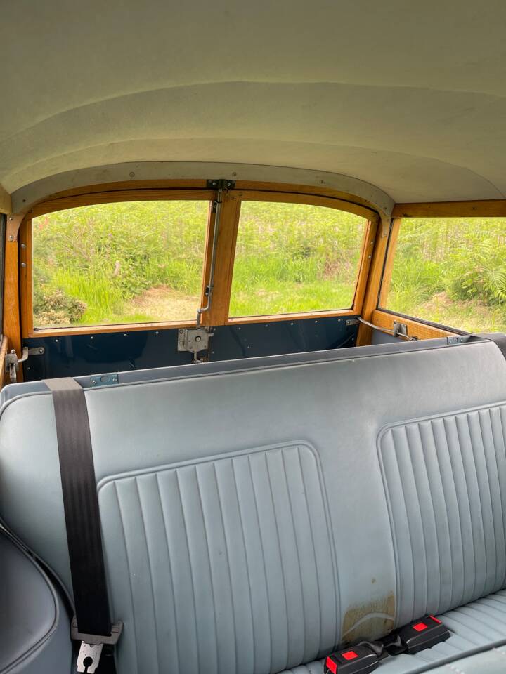 Imagen 8/10 de Morris Minor 1000 Traveller (1971)