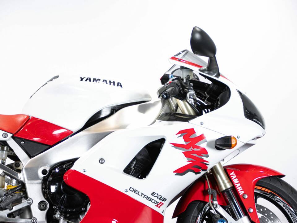 Bild 30/50 von Yamaha YZF 1000 R1 (1998)