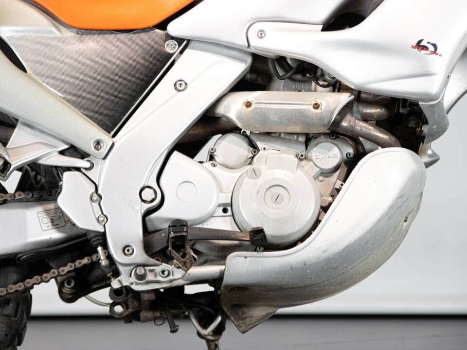 Bild 34/50 von Aprilia Pegaso 650 (1999)