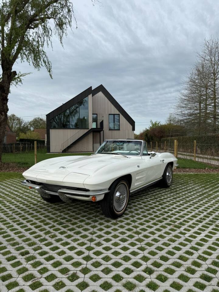 Imagen 16/38 de Chevrolet Corvette Sting Ray Convertible (1964)